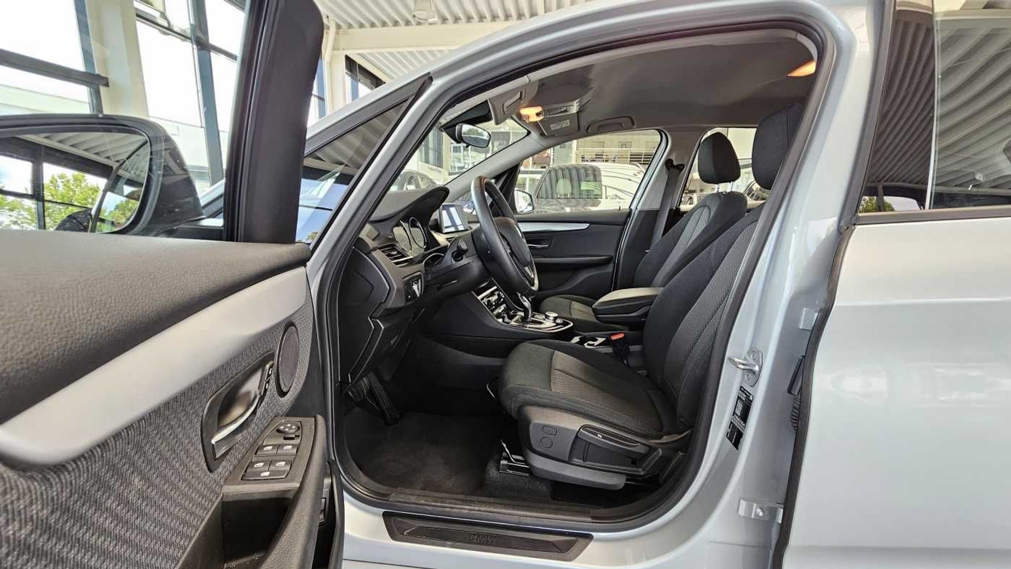 BMW Série 2 – 218i Active Tourer Advantage