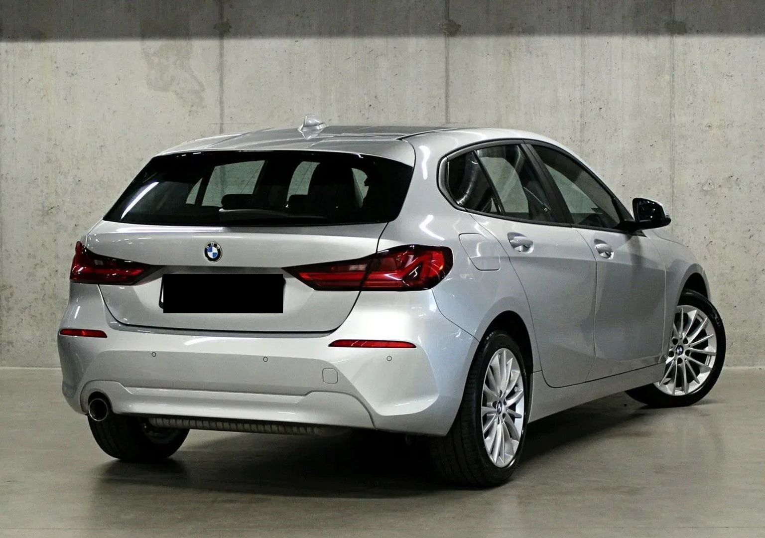BMW Série 1 – 118i Advantage