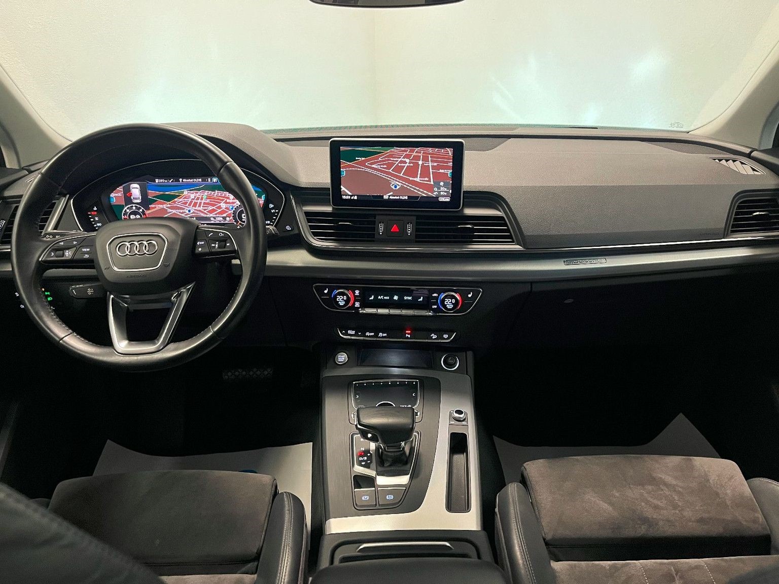 Audi Q5 quattro