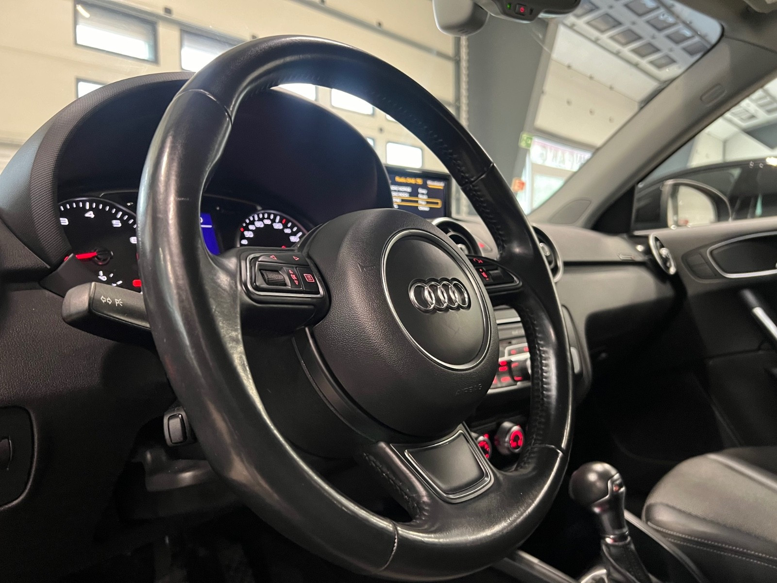 Audi A1 1.0 TFSI SPORTBACK S-TRONIC