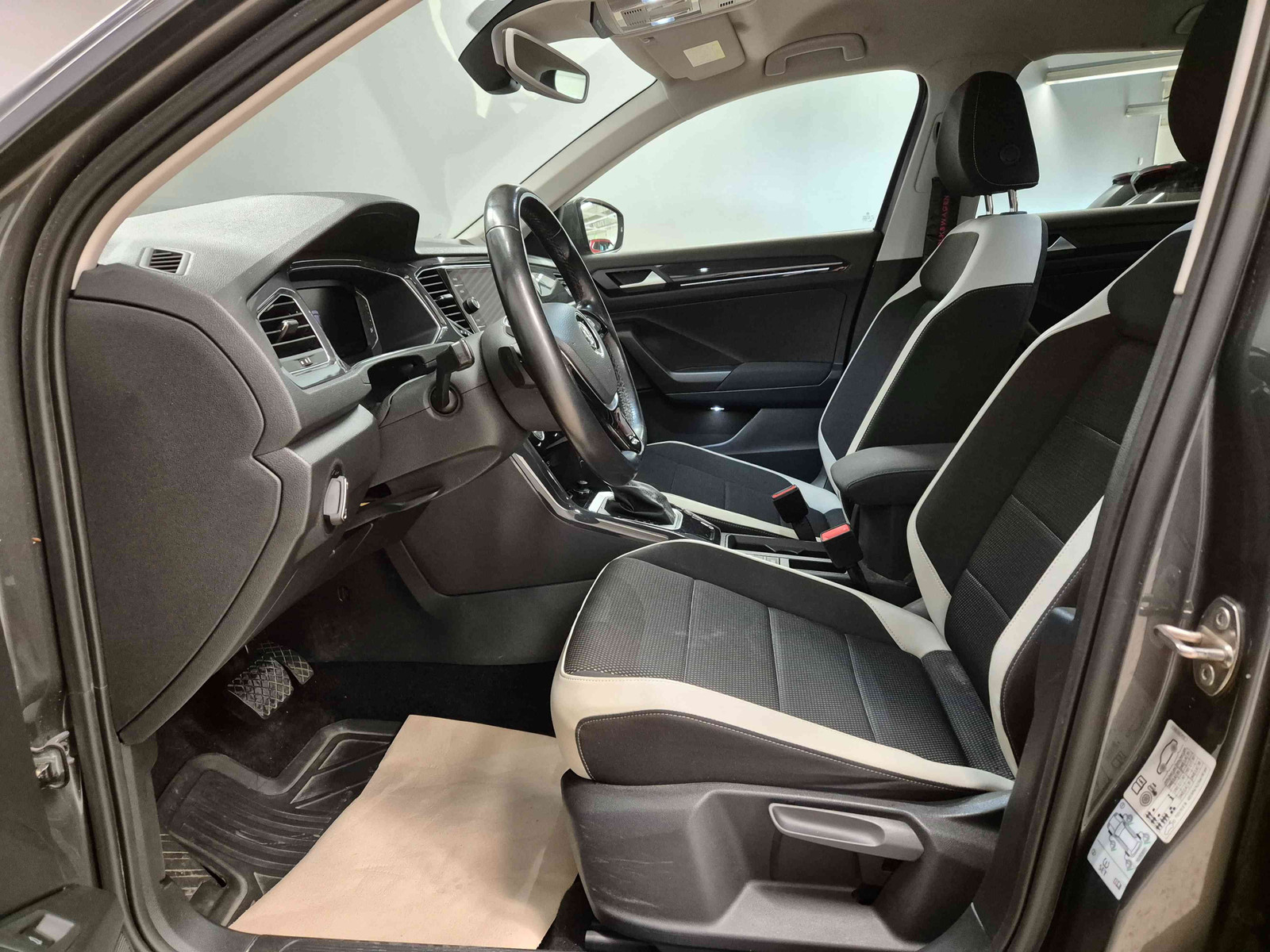 Volkswagen T-Roc 1.5 TSI DSG