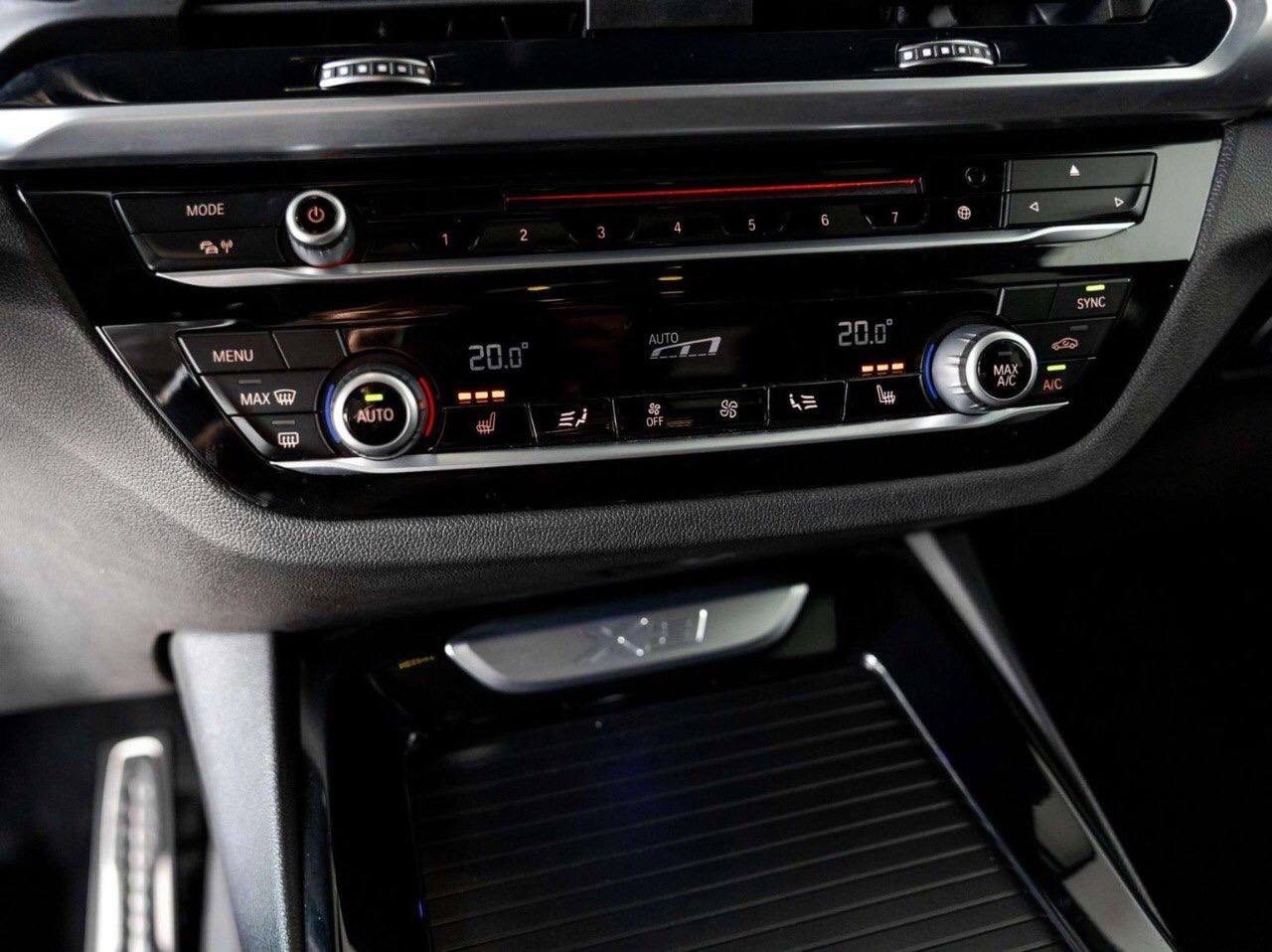 BMW X3 xDrive30i