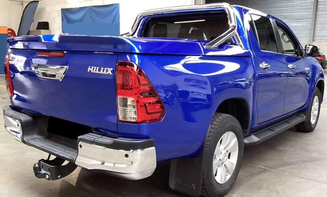 Toyota Hilux D 2.4 4D