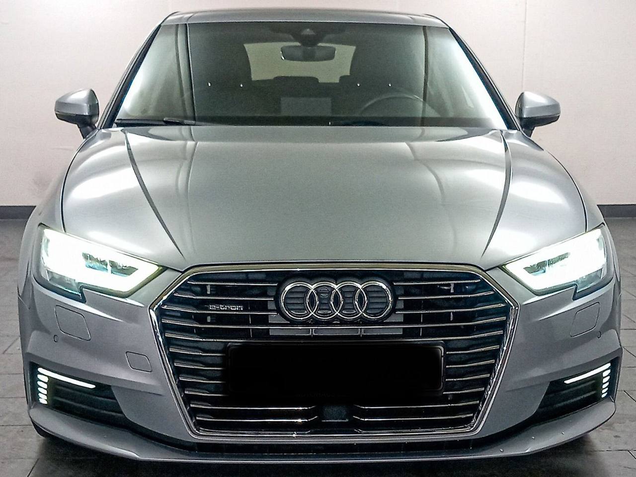 Audi A3 40 e-tron Sportback Business