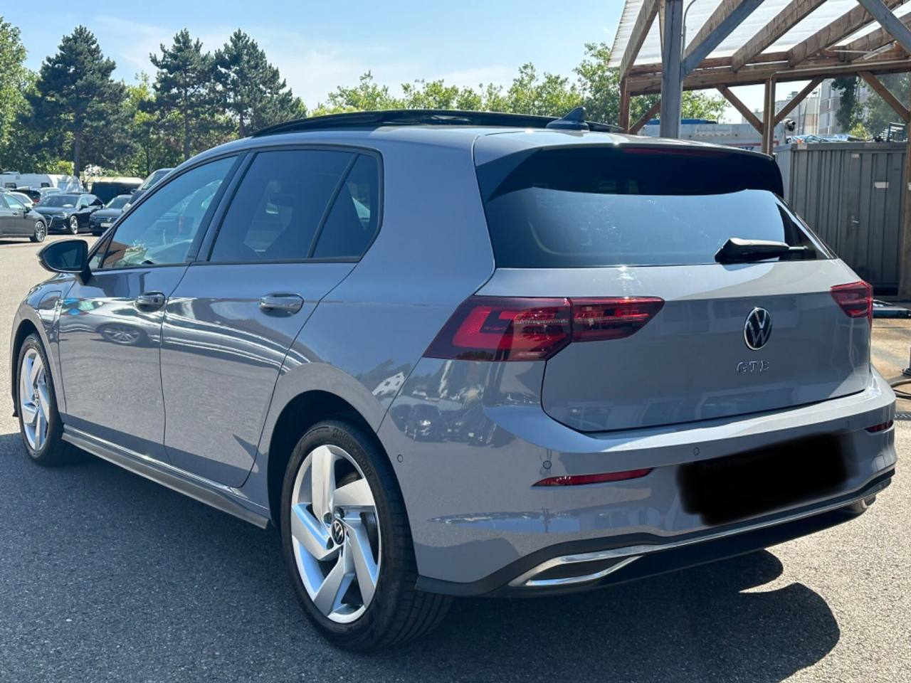 Volkswagen Golf GTE DSG