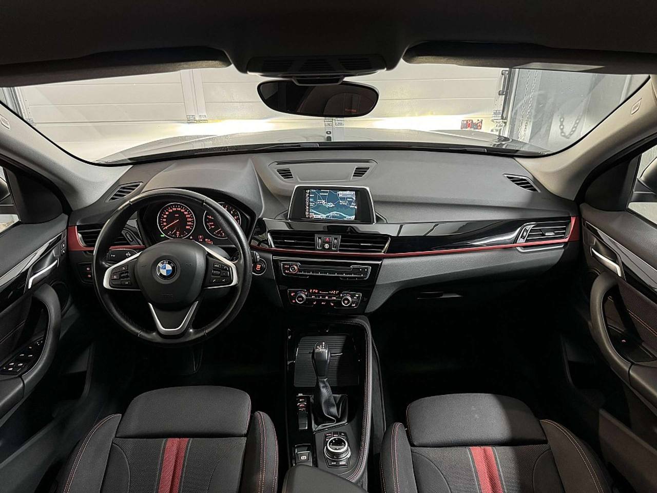 BMW X1 sDrive18i Sport Line