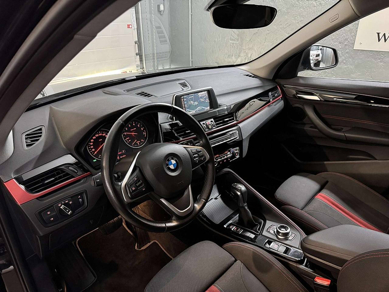 BMW X1 sDrive18i Sport Line
