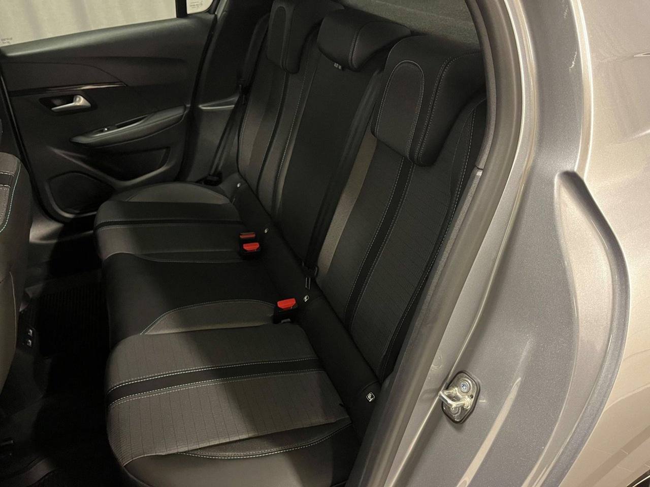 Peugeot 208 PureTech