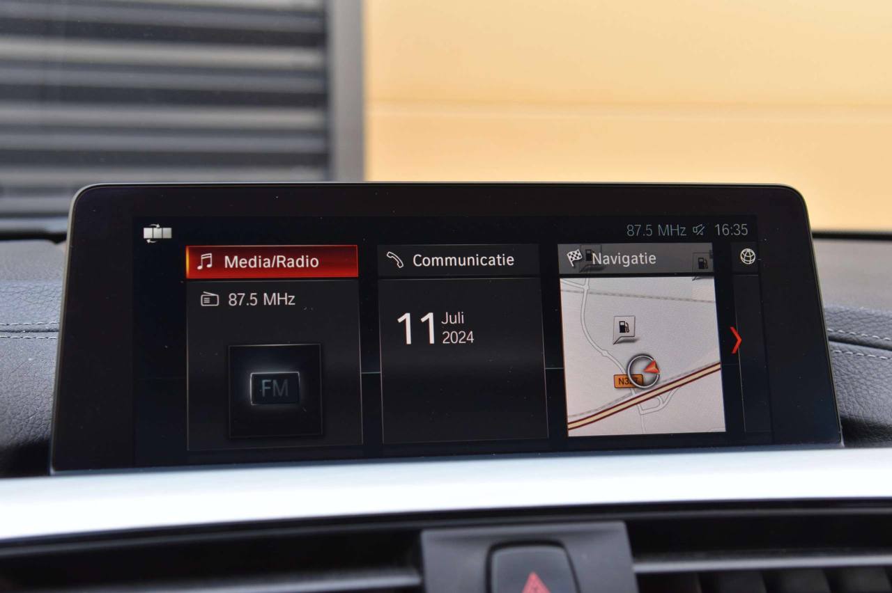 BMW Série 3 – 320i Luxury Line