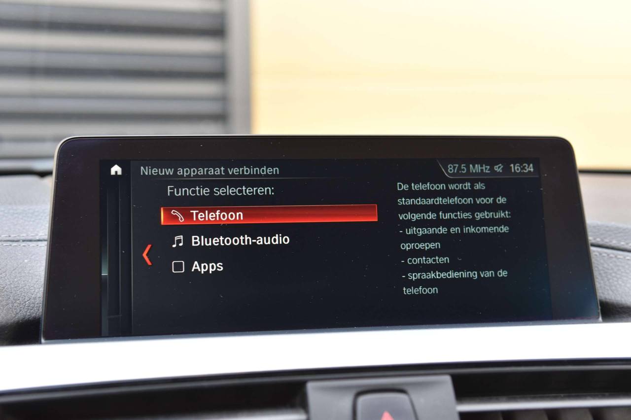 BMW Série 3 – 320i Luxury Line