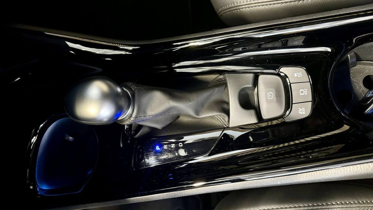 Toyota C-HR Hybrid