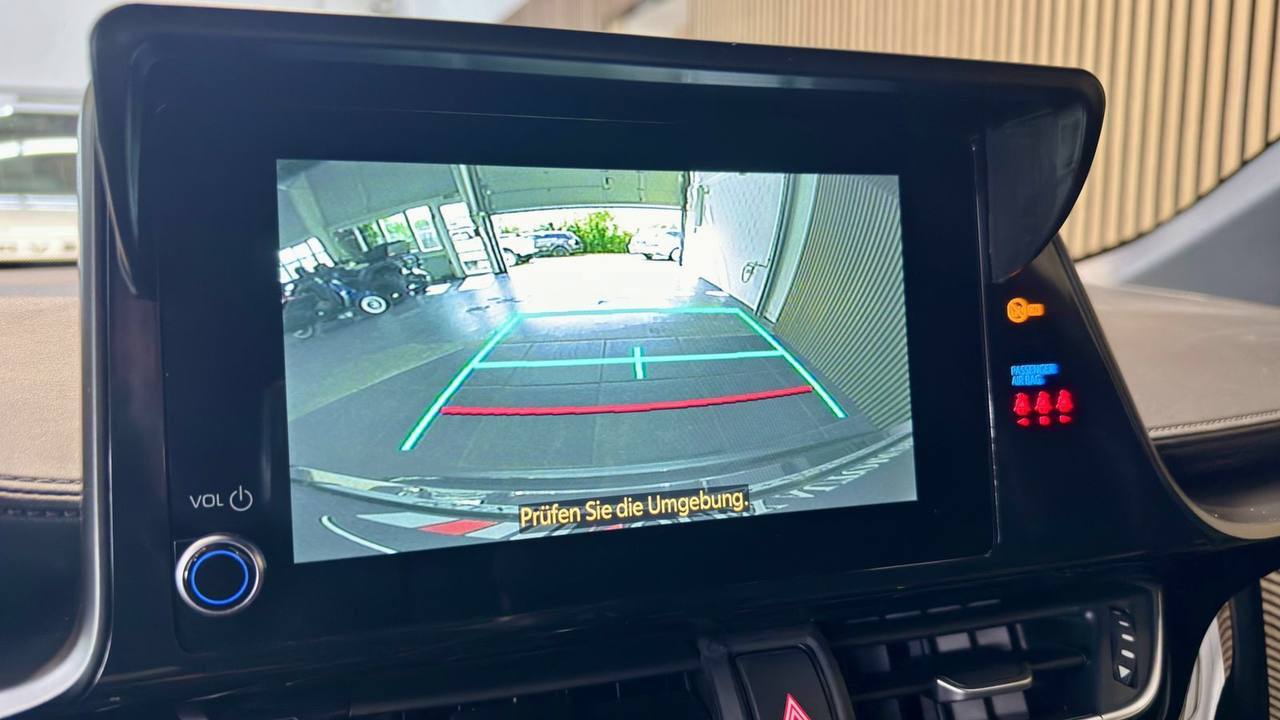 Toyota C-HR Hybrid