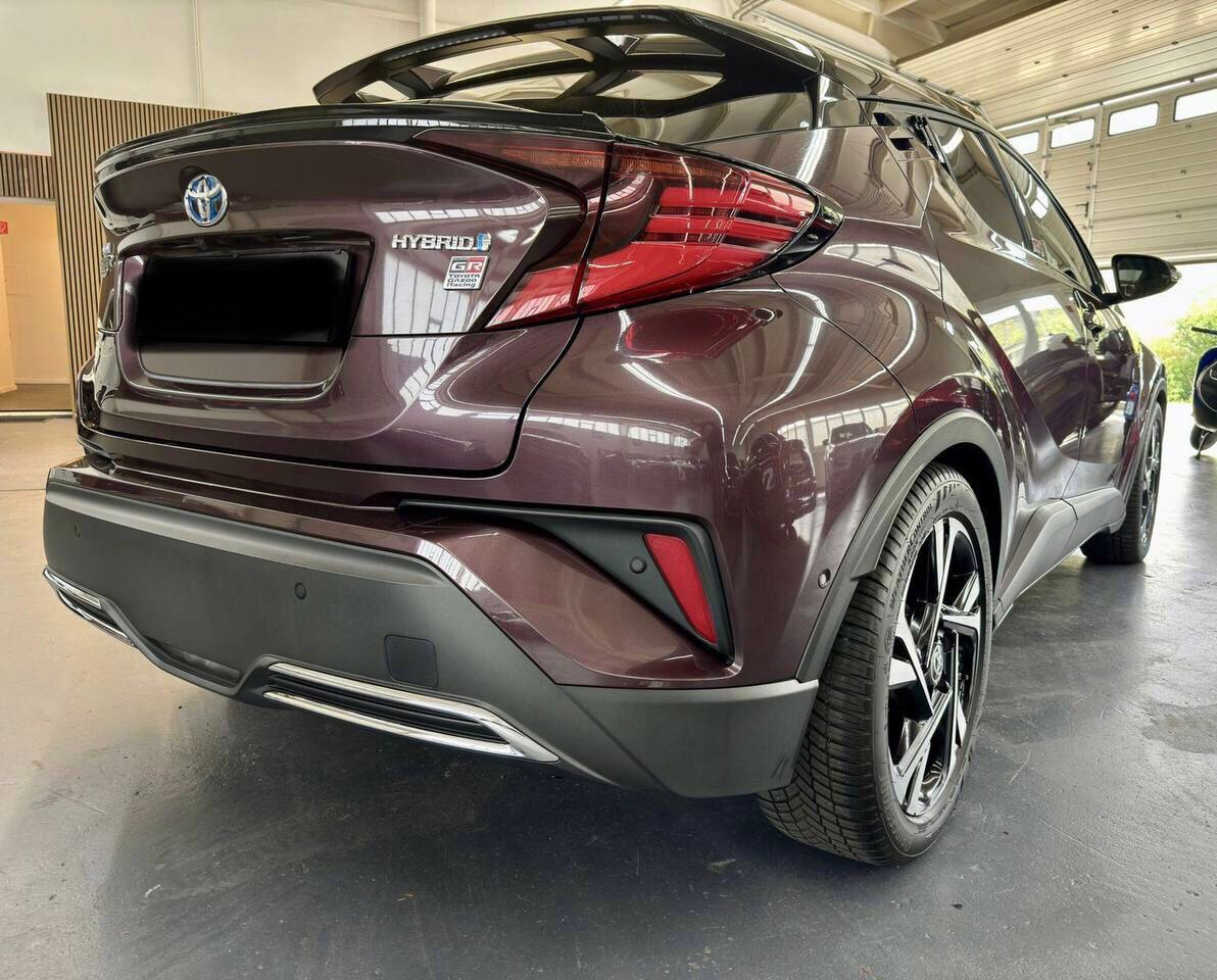 Toyota C-HR Hybrid