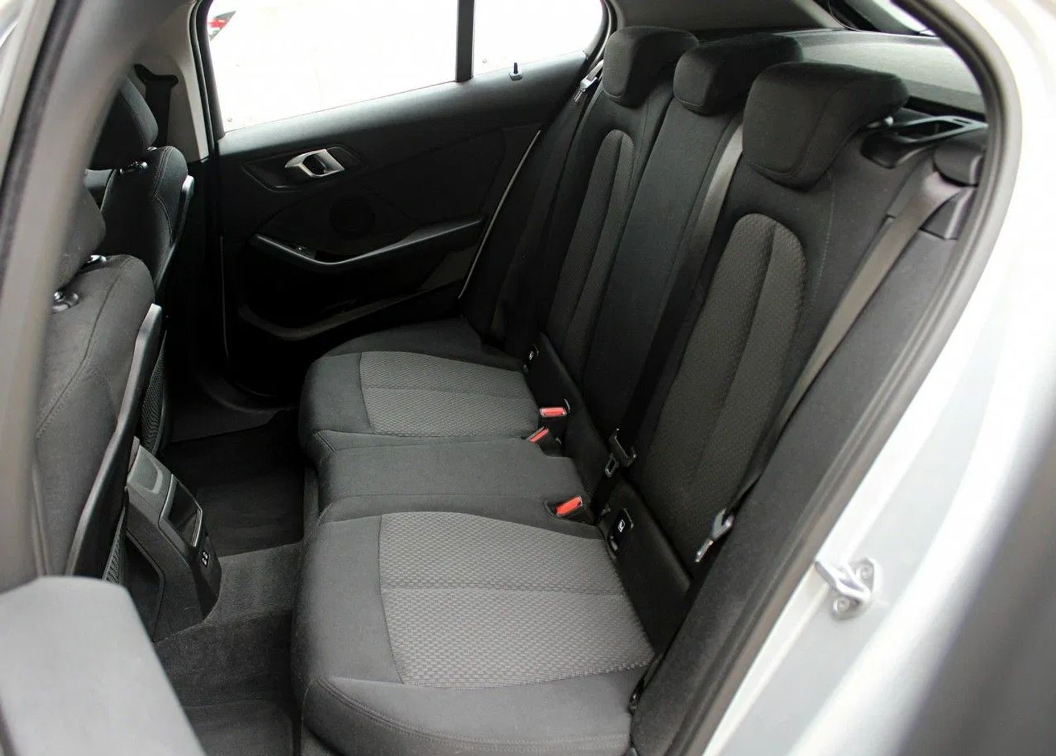 BMW Série 1 – 118i Advantage