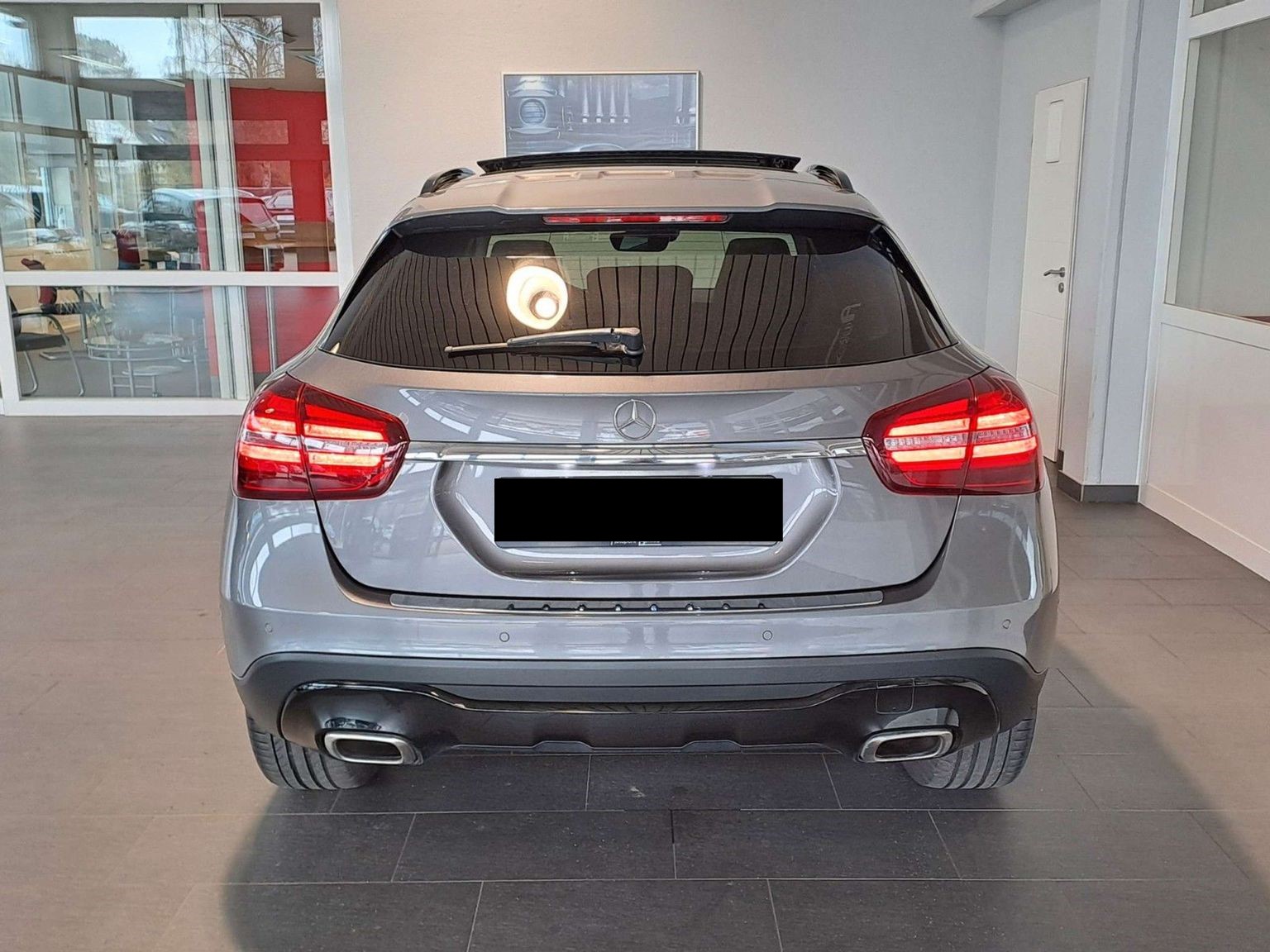 Mercedes-Benz GLA 220 d