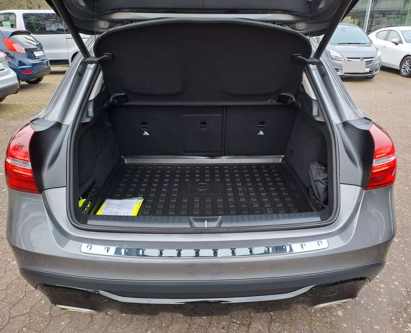 Mercedes-Benz GLA 220 d