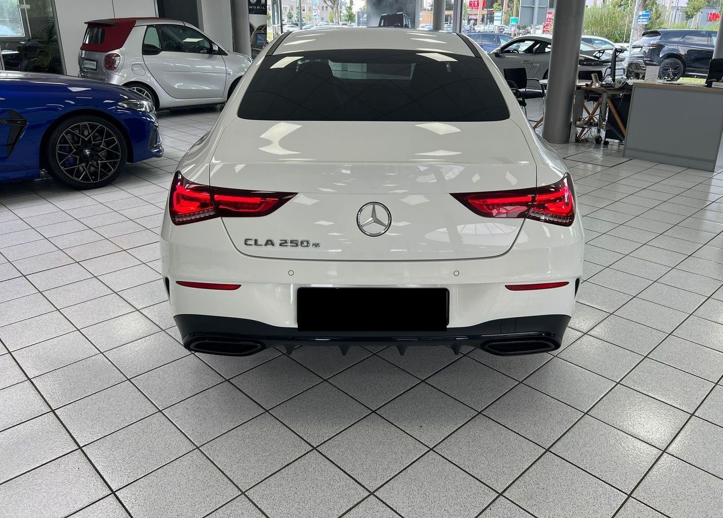 Mercedes-Benz CLA 250e