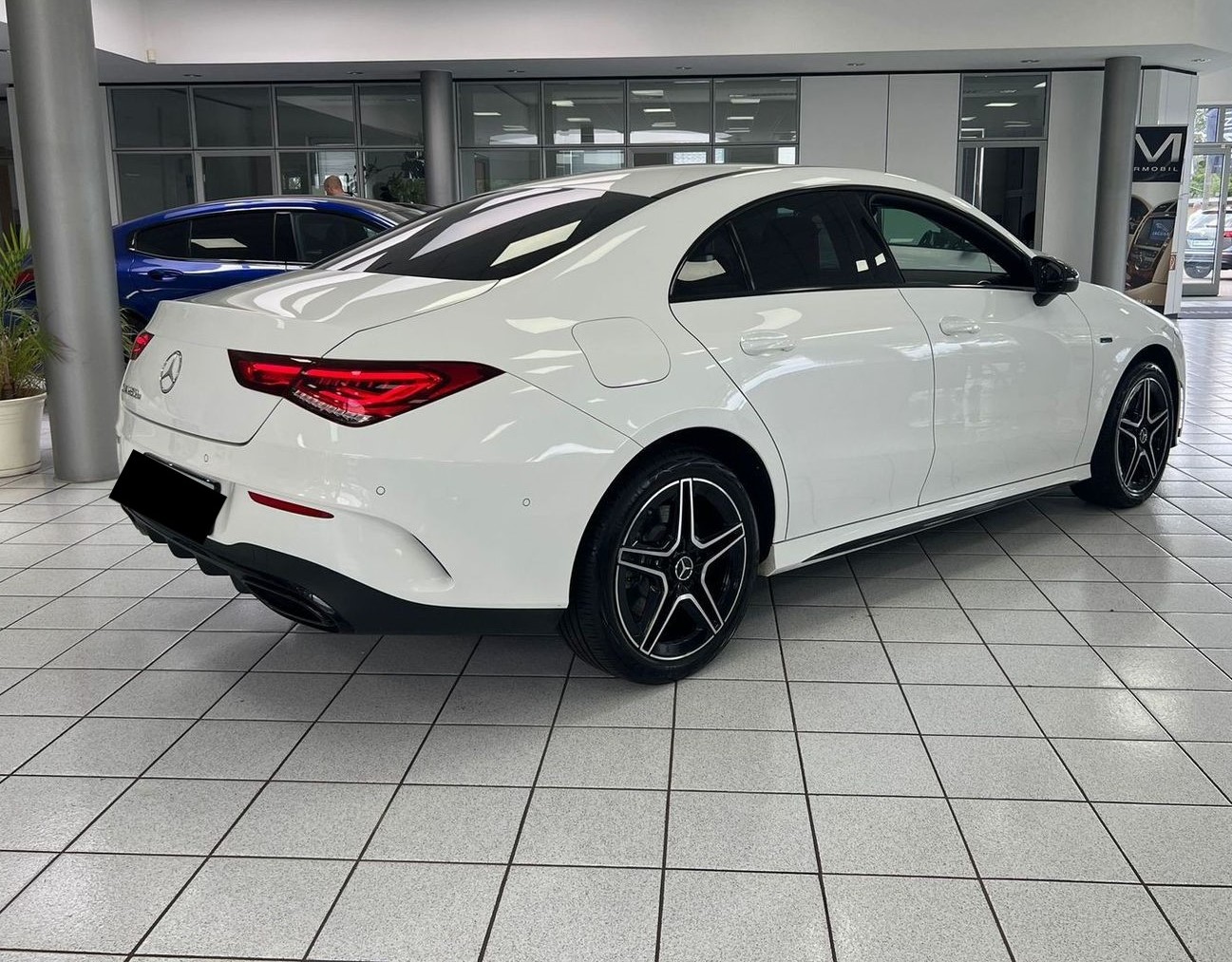 Mercedes-Benz CLA 250e