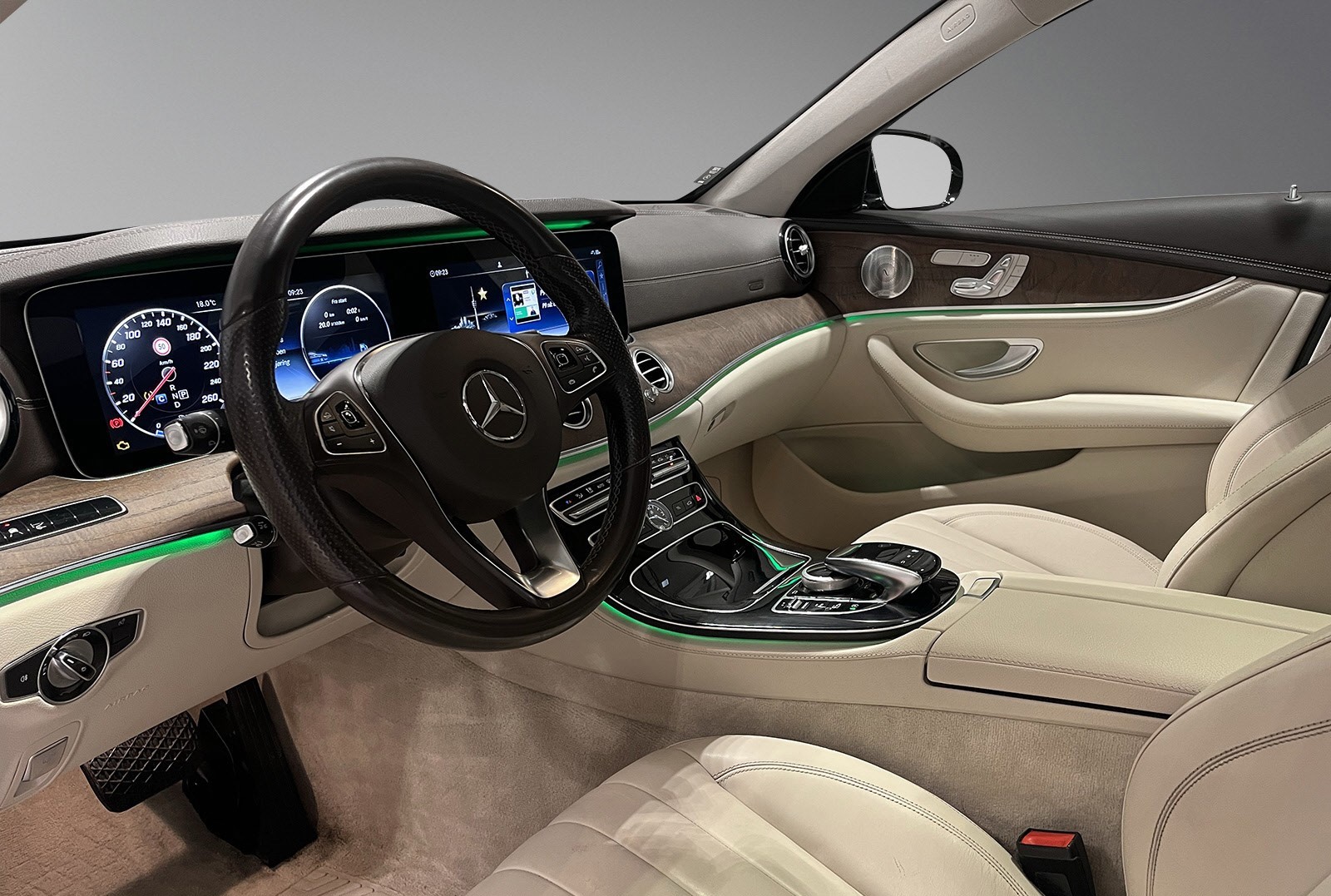 Mercedes-Benz Classe E E220d aut
