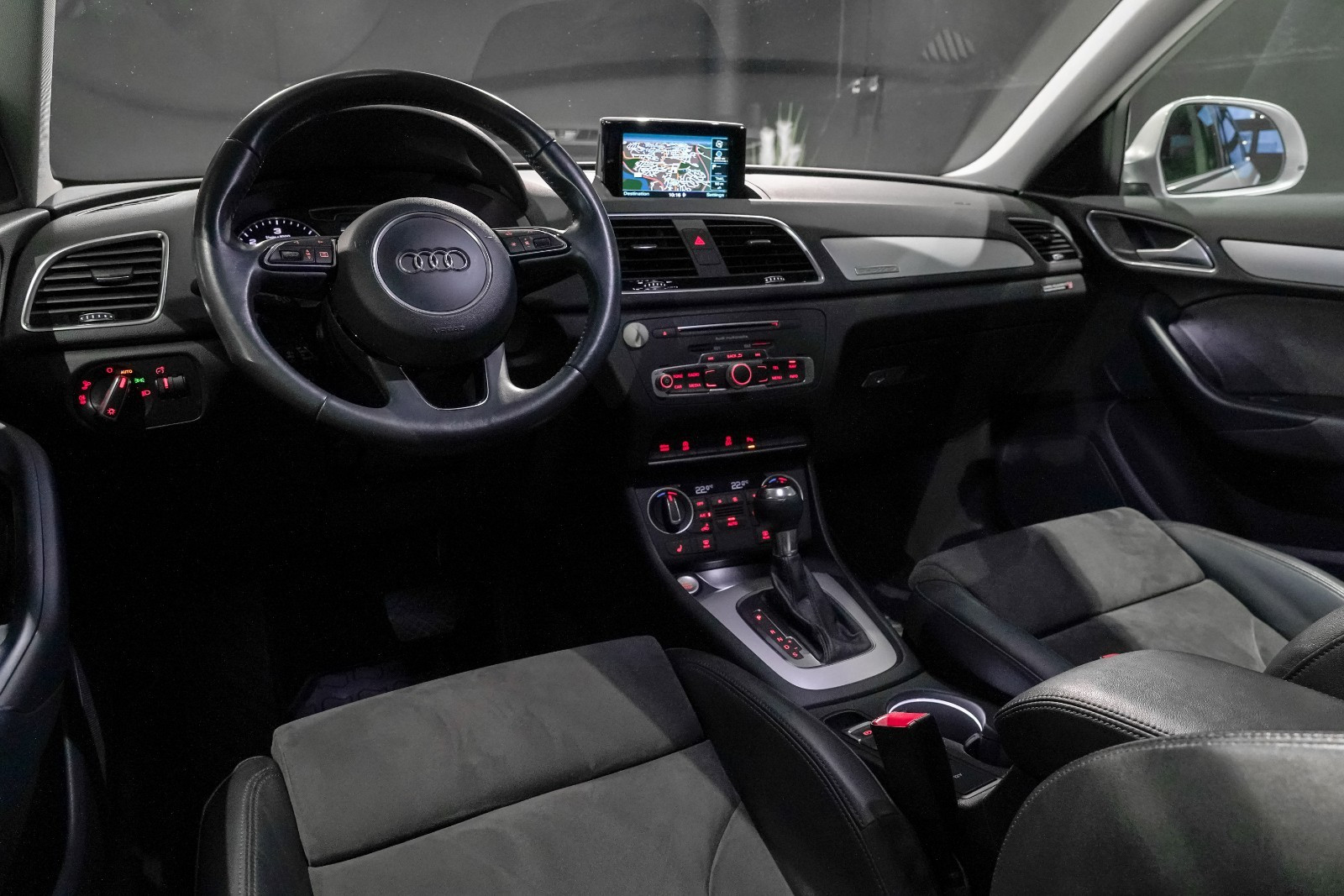 Audi Q3 2.0 150HK Quattro S-Line