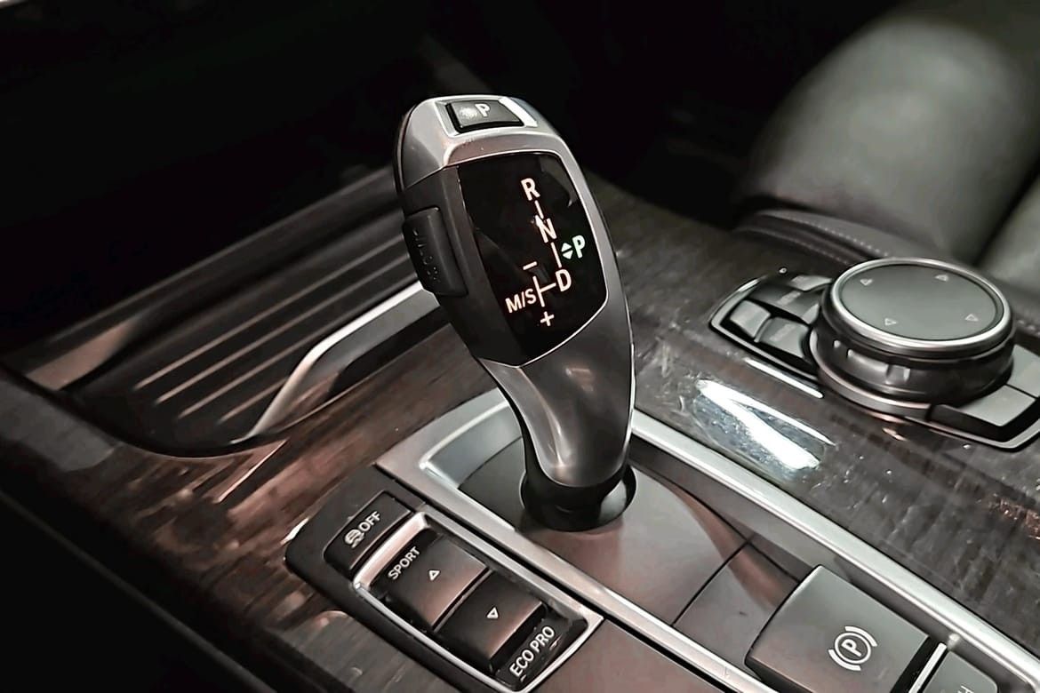 BMW X3 – 2.0i, Aut, Crochet, Navi, Sièges sport, R.Camera