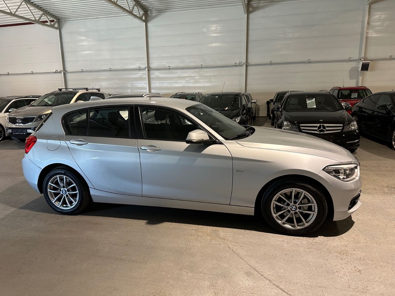 BMW Série 1 -190hp Xdrive Sièges sportifs|Ryggecam|Navi|Led