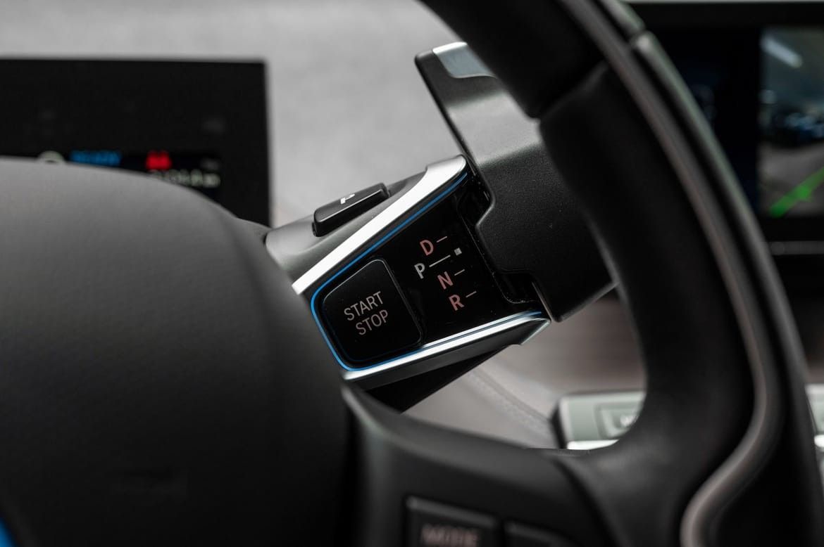 BMW i3 -120Ah Entièrement Chargé HarmanKardon, Caméra arrière, Navi