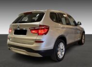 BMW X3 Caméra arrière, régulateur de vitesse, Sièges en cuir avec mémoire,cook