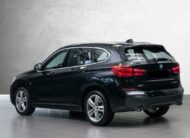 BMW X1 xDrive20d M-sports/HUD/NaviPlus/H.attach/HiFi