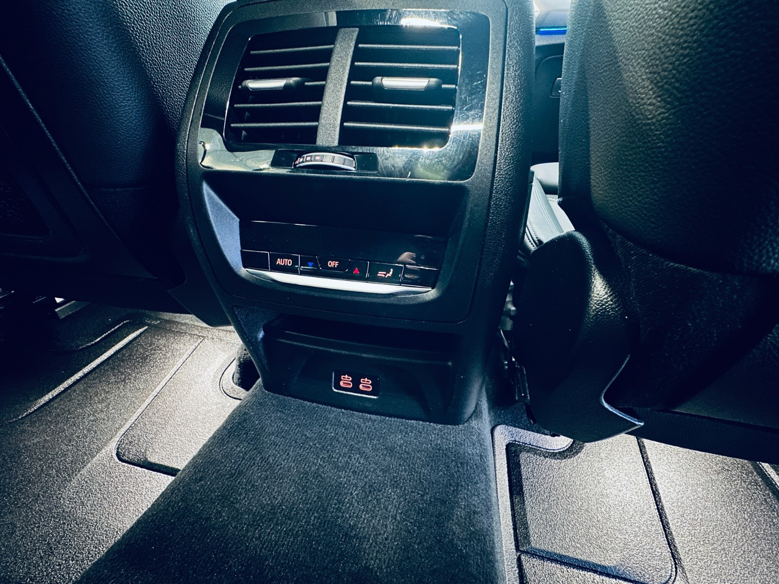 BMW X3 xDrive30e/eDrive/292HK/M-SPORT/PEAU/ CROCHET SANS CLÉ/++++