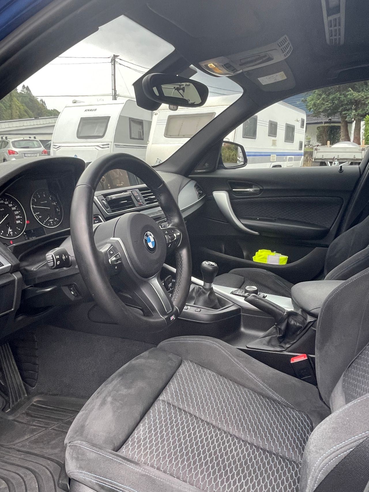 BMW Série 1- 116i M Sport, manuel et finement équipé