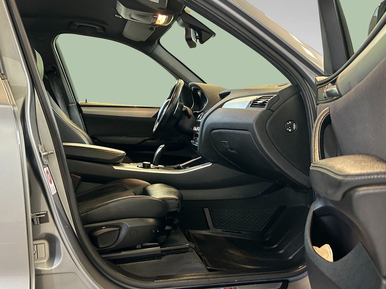 BMW X3 -XDRIVE20D AUTOMAT M-SPORT WEBASTO CUIR ACC R.KAM DAB+