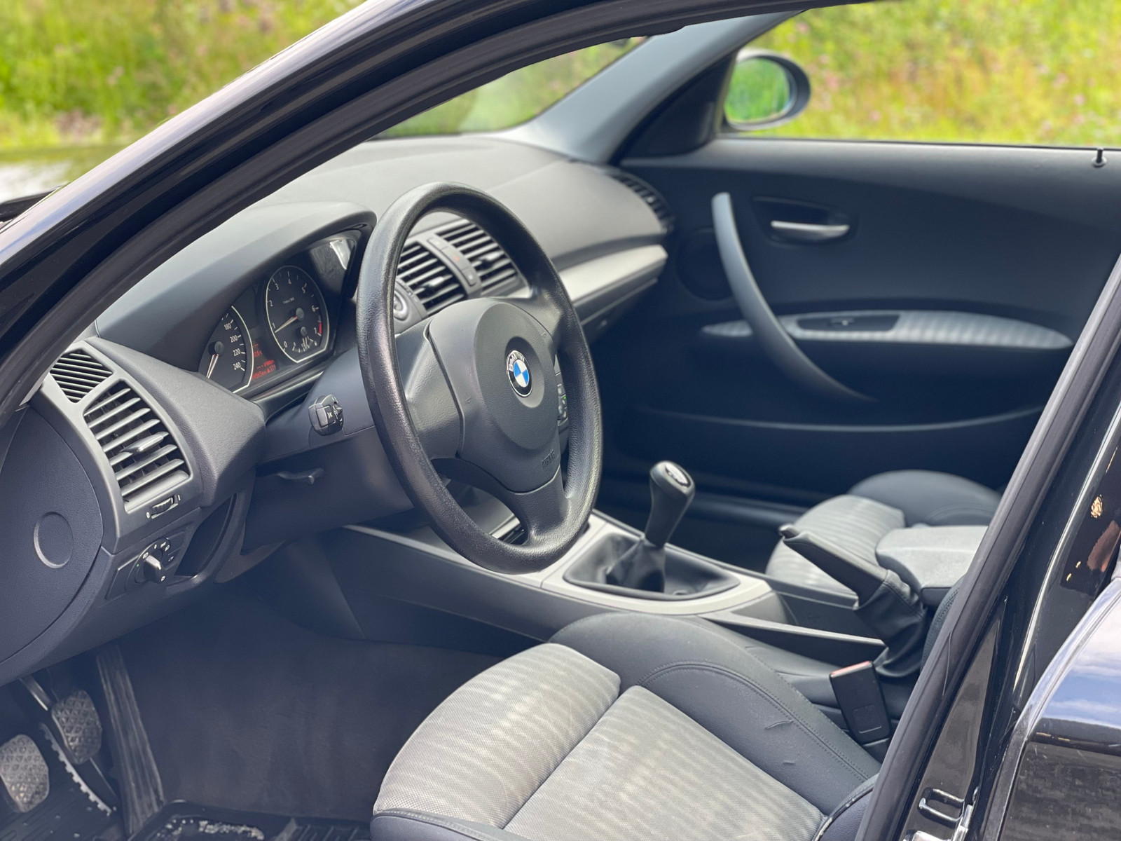 BMW Série 1- 116I 1,6-116
