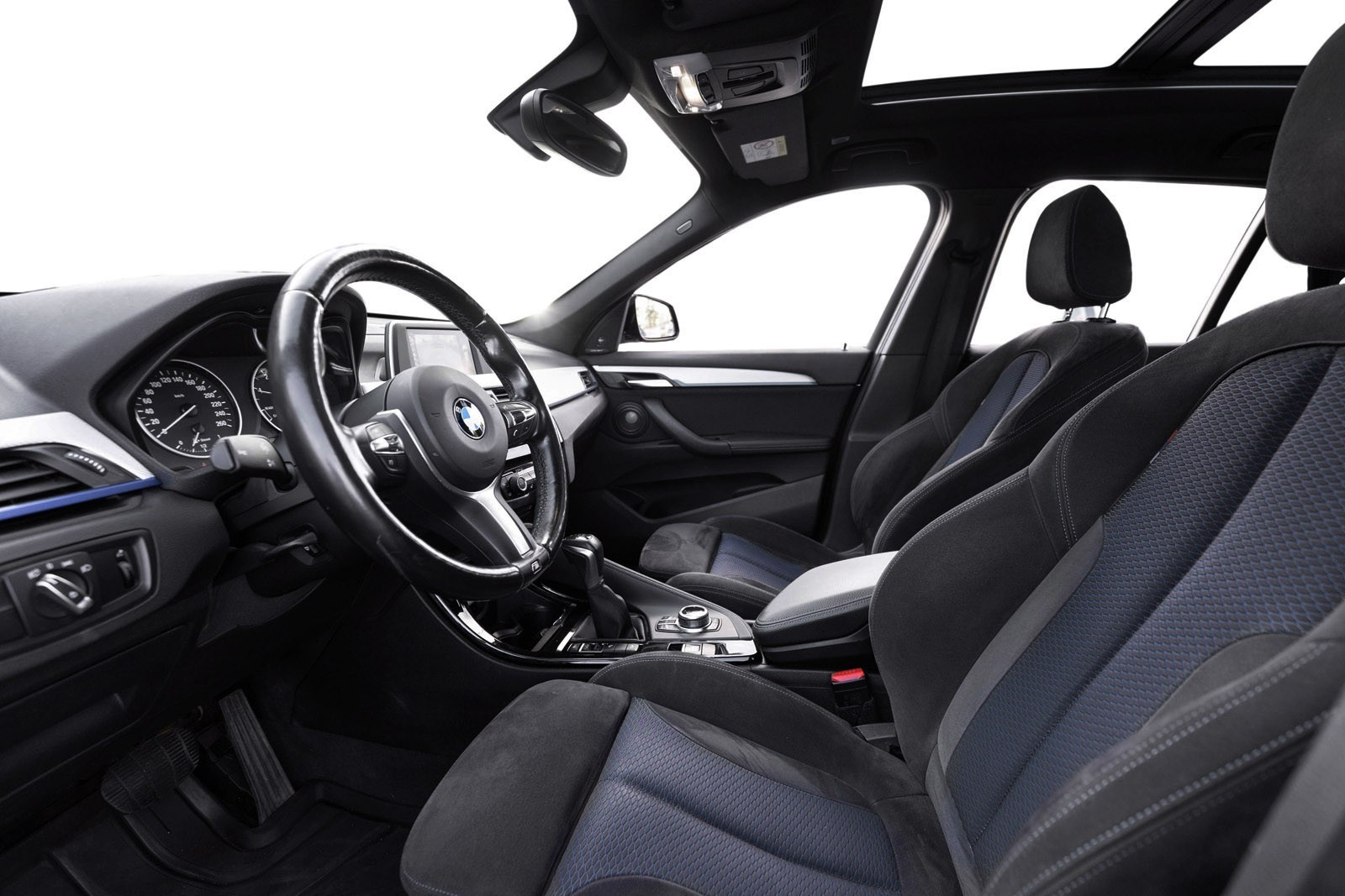 BMW X1 -xDrive18d AUT M-SPORT/Harman&Kardon/H.Fix/Pano/Dab++