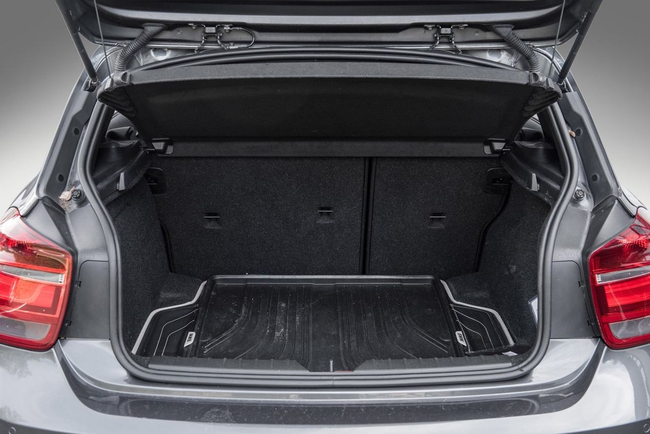 BMW Série 1 -118D Aut M – Sport Shadowline S. Understell Croisière Harman