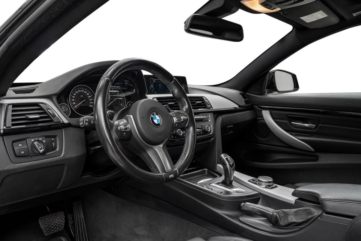BMW Série 4 – 420d xDrive Coupe 184hp M Sport/Toit ouvrant/Navi PRO/HIFI