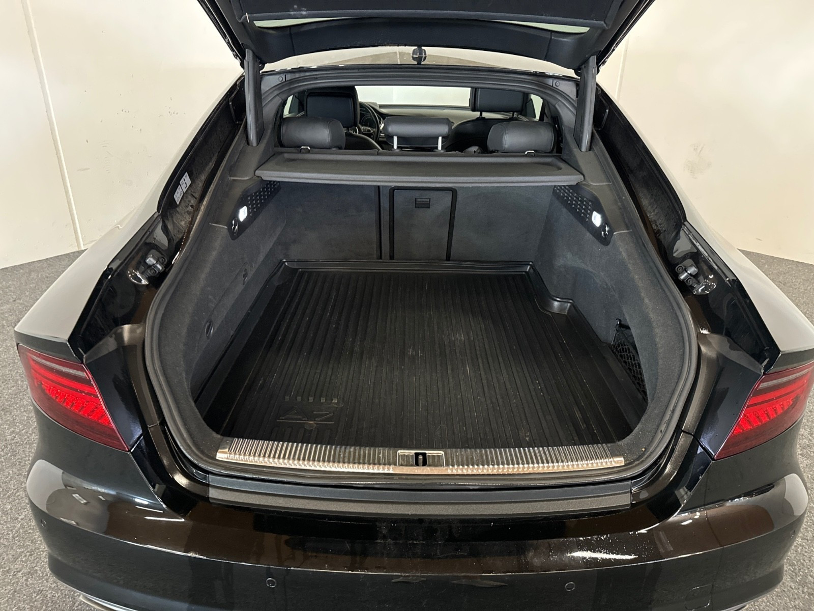 Audi A7 Sportback S-Line 1.8i 190ch EU26 ++