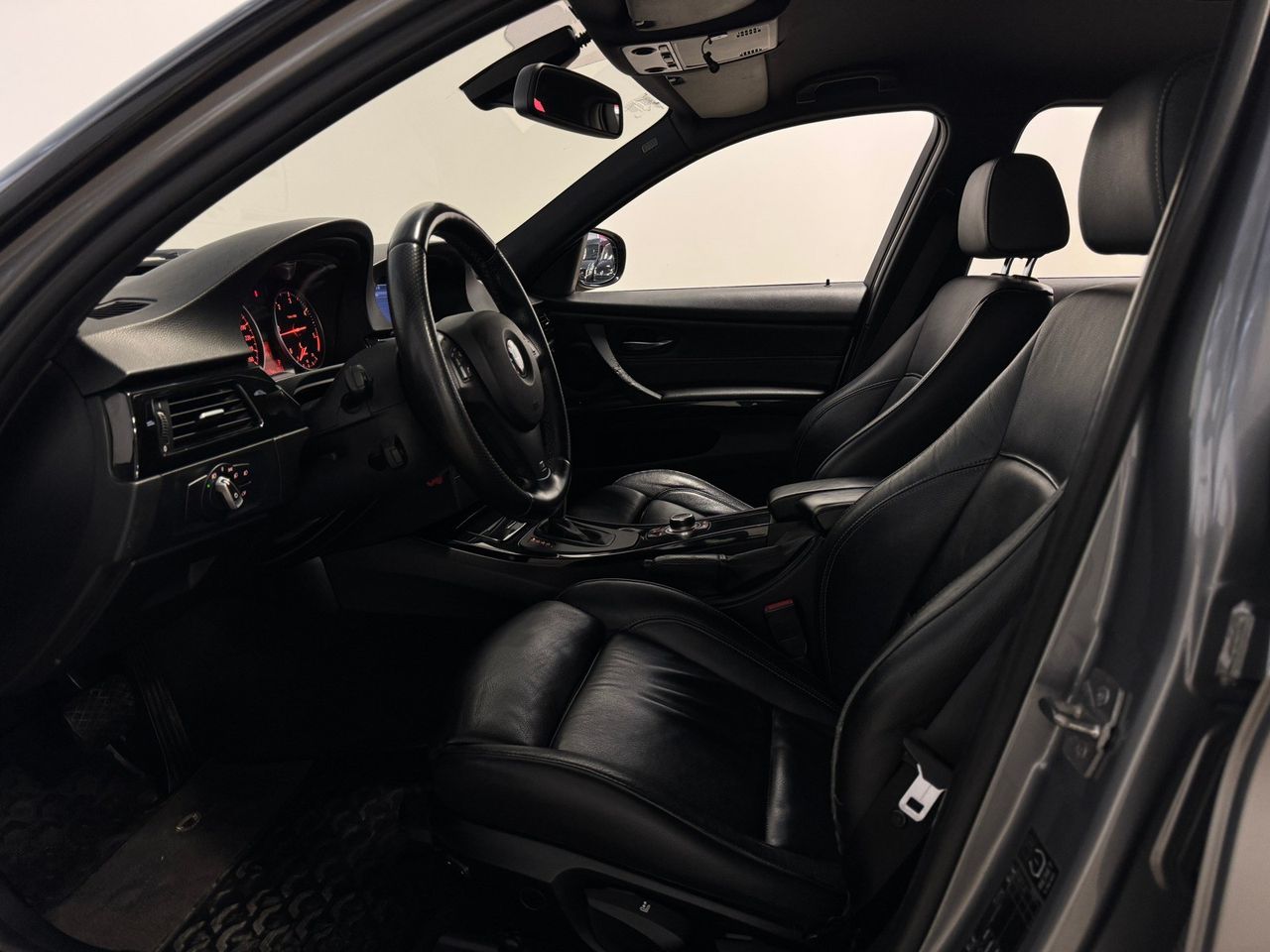 BMW Série 3 -320d 184HP Aut – MSPORT/SKIN/XENON/NAV/DAB/