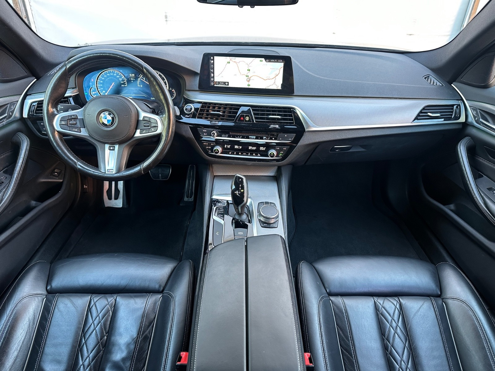 BMW série 5 520XD M-sport.
