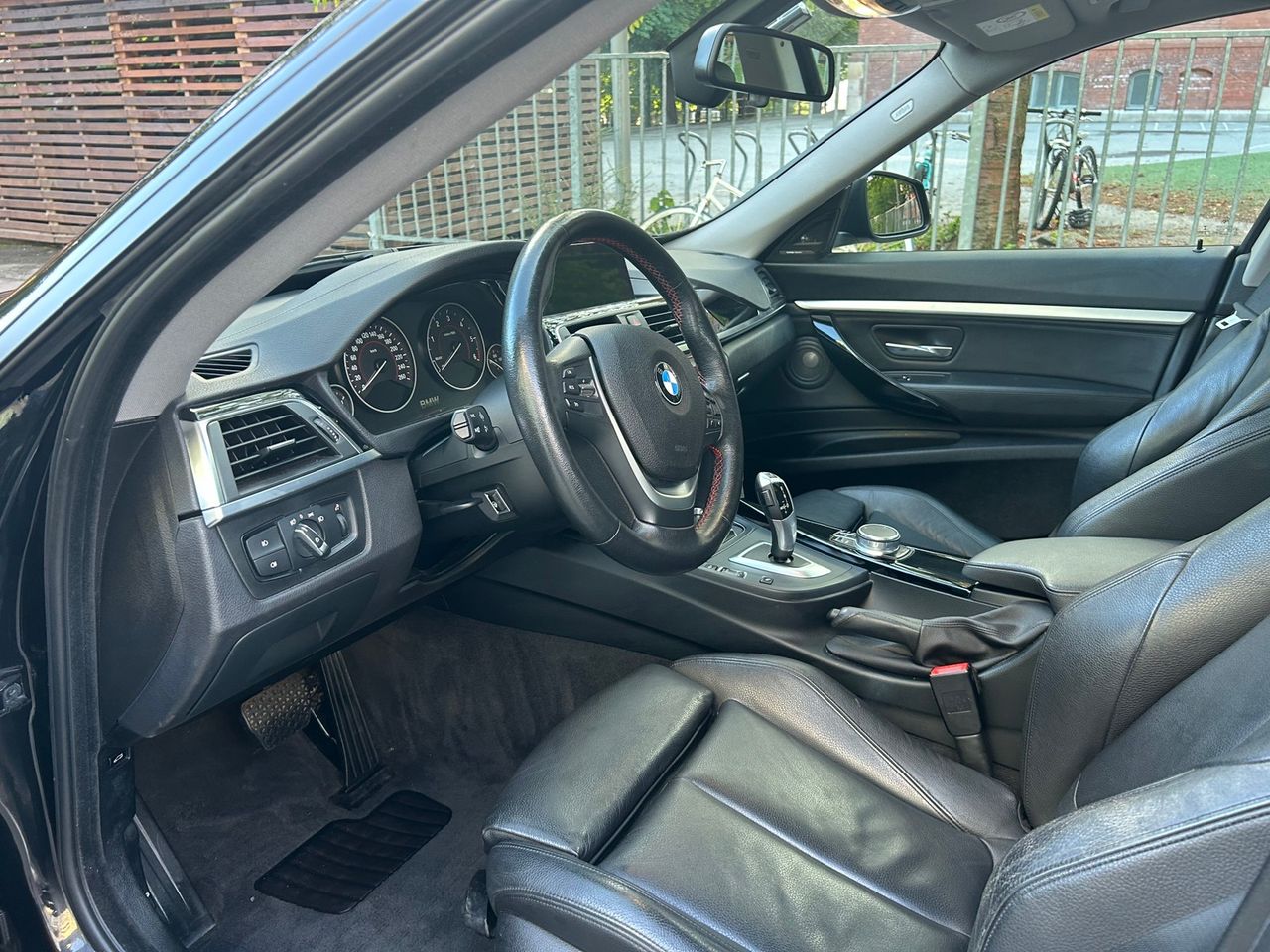 BMW Série 3 GT -320d xDrive 190hp 100 Edition automatique