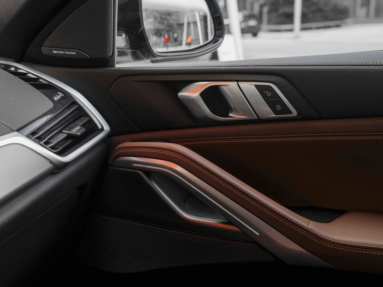 BMW X6 xDrive40i /340ch /Sports/HUD /Harmon&Kardon/Hook