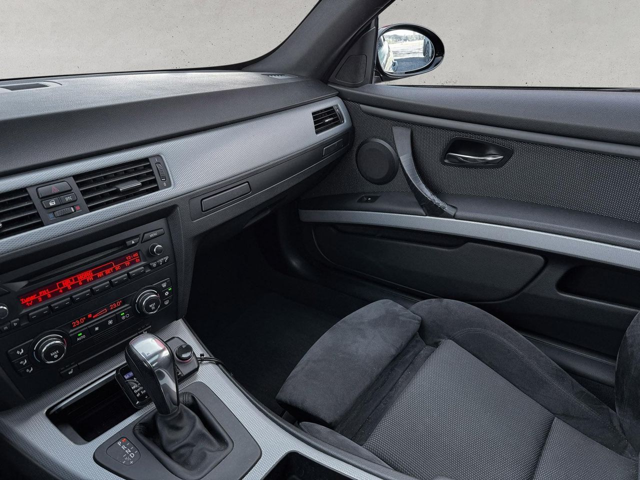 BMW Série 3 -M-sport/177hk/Approuvé abaissé/Automat/Alcantara/Cruise