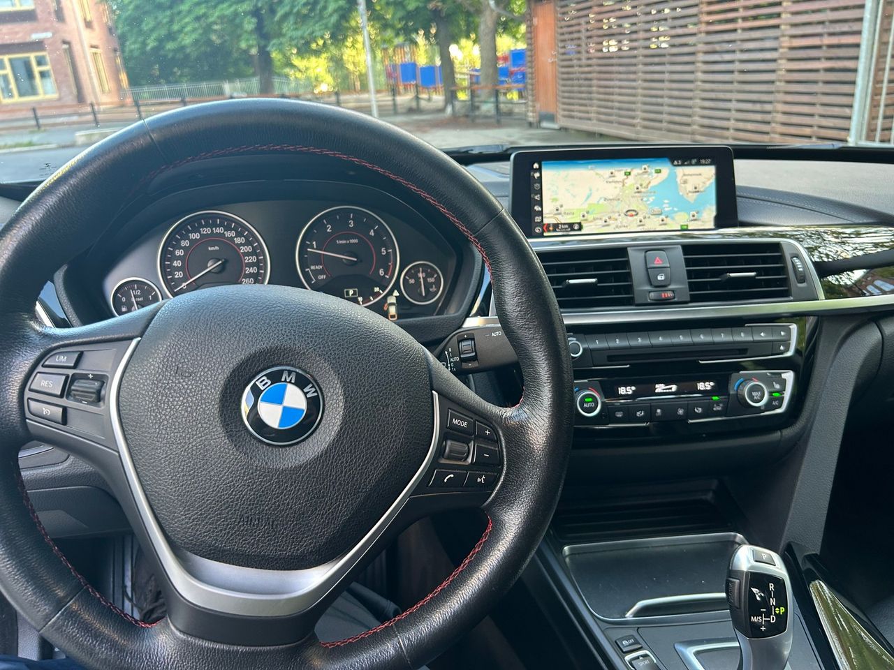 BMW Série 3 GT -320d xDrive 190hp 100 Edition automatique