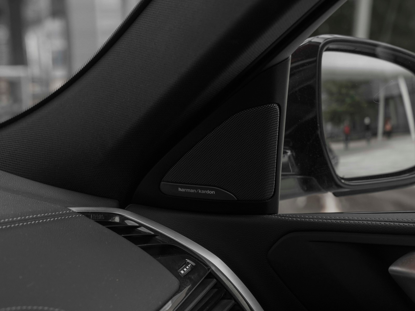 BMW X6 xDrive40i /340ch /Sports/HUD /Harmon&Kardon/Hook