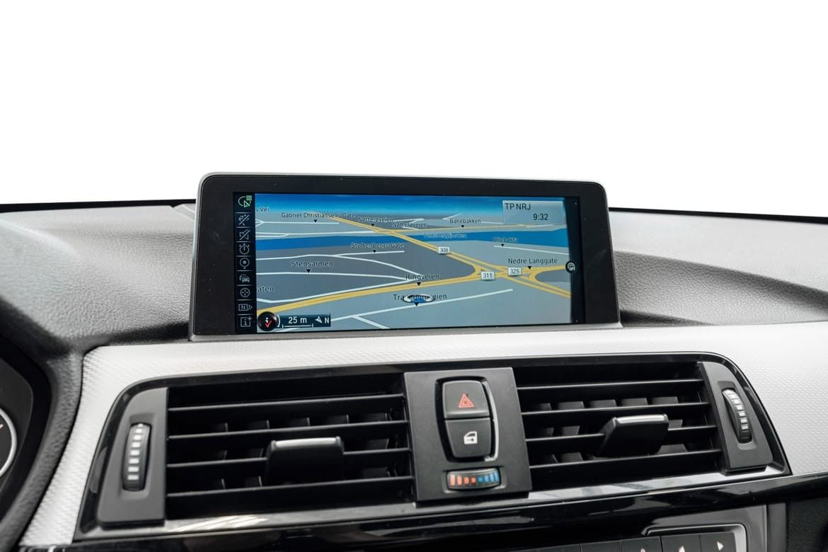 BMW Série 4 – 420d xDrive Coupe 184hp M Sport/Toit ouvrant/Navi PRO/HIFI