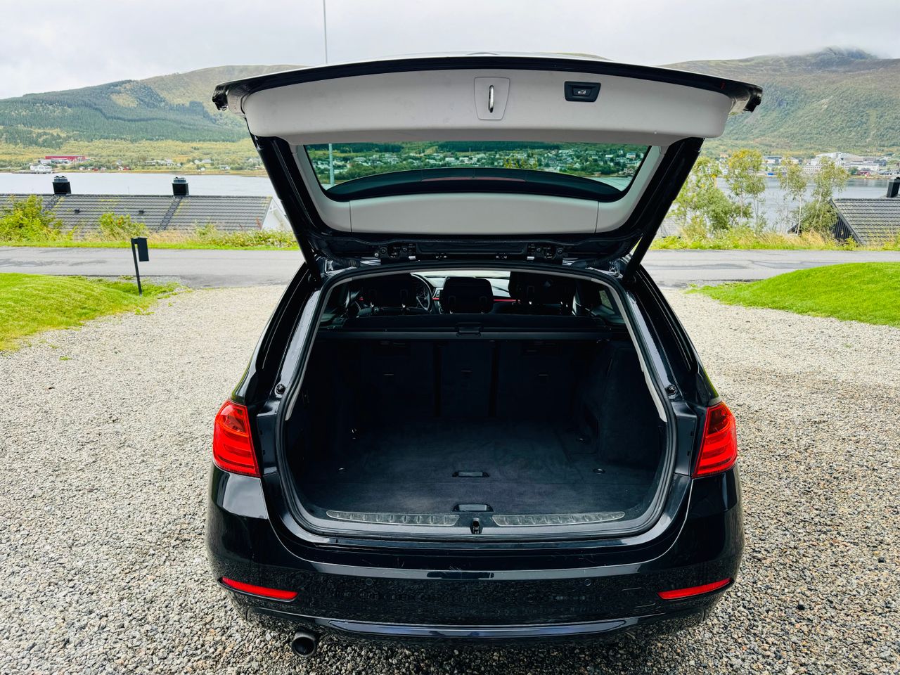 BMW Série 3 -316d Touring aut