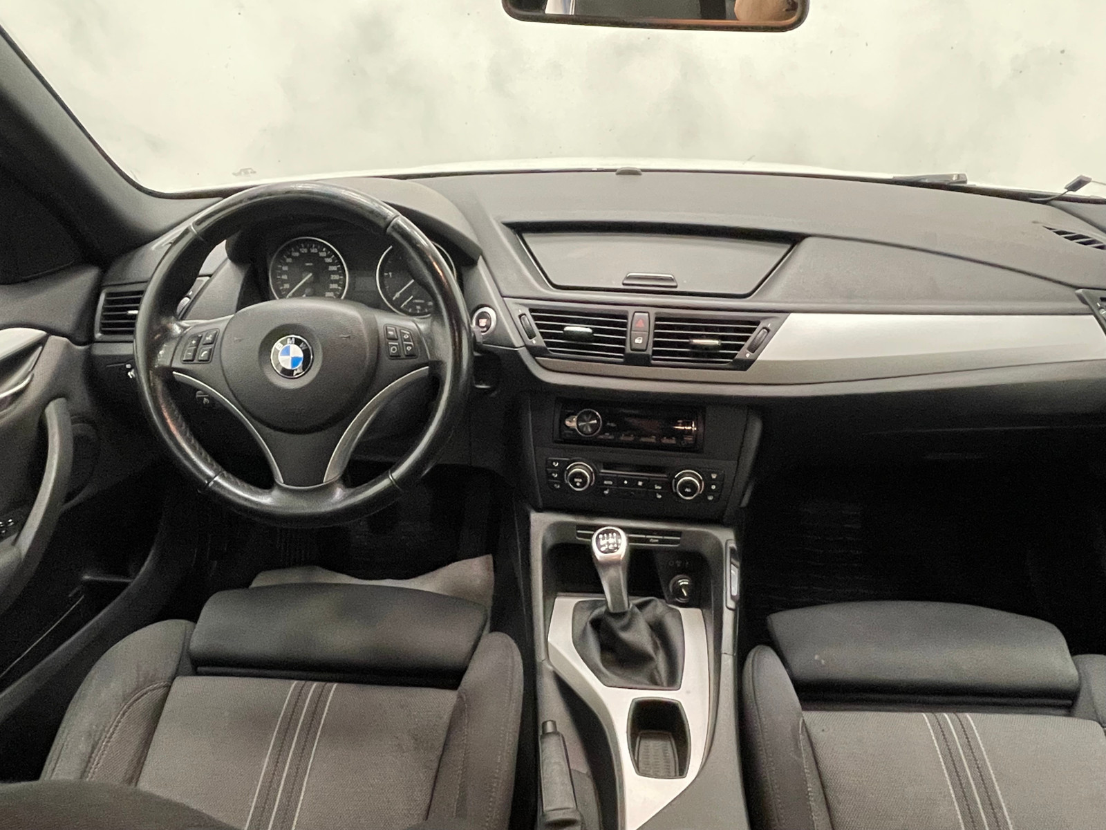 BMW X1 -2,0D 136HP EU OK 04.2024 /HANGBANG/DAB+/CLIMAT/XÉNON