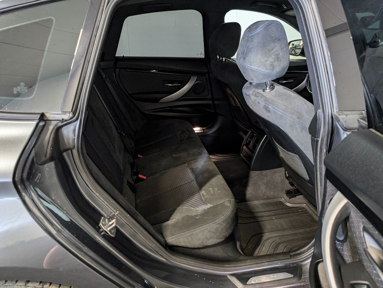 BMW Série 3 GT -200 CDI