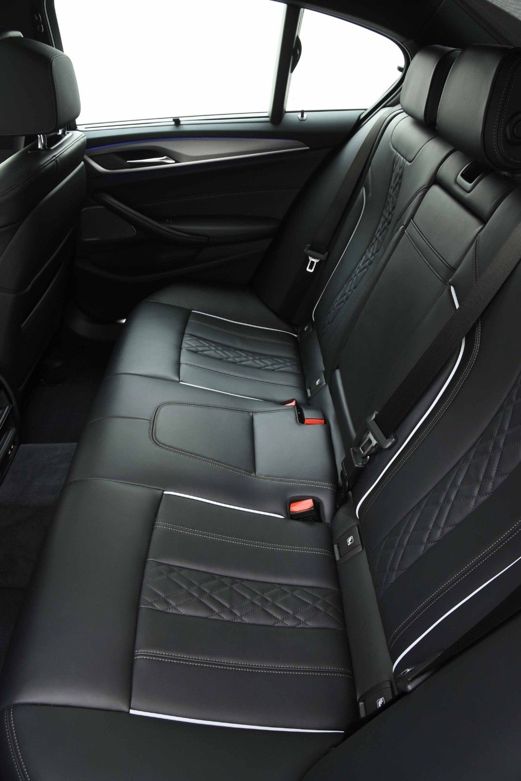 BMW Série 5 -530e xDrive iPerformance/M-sports/HarmanKardon/Pano