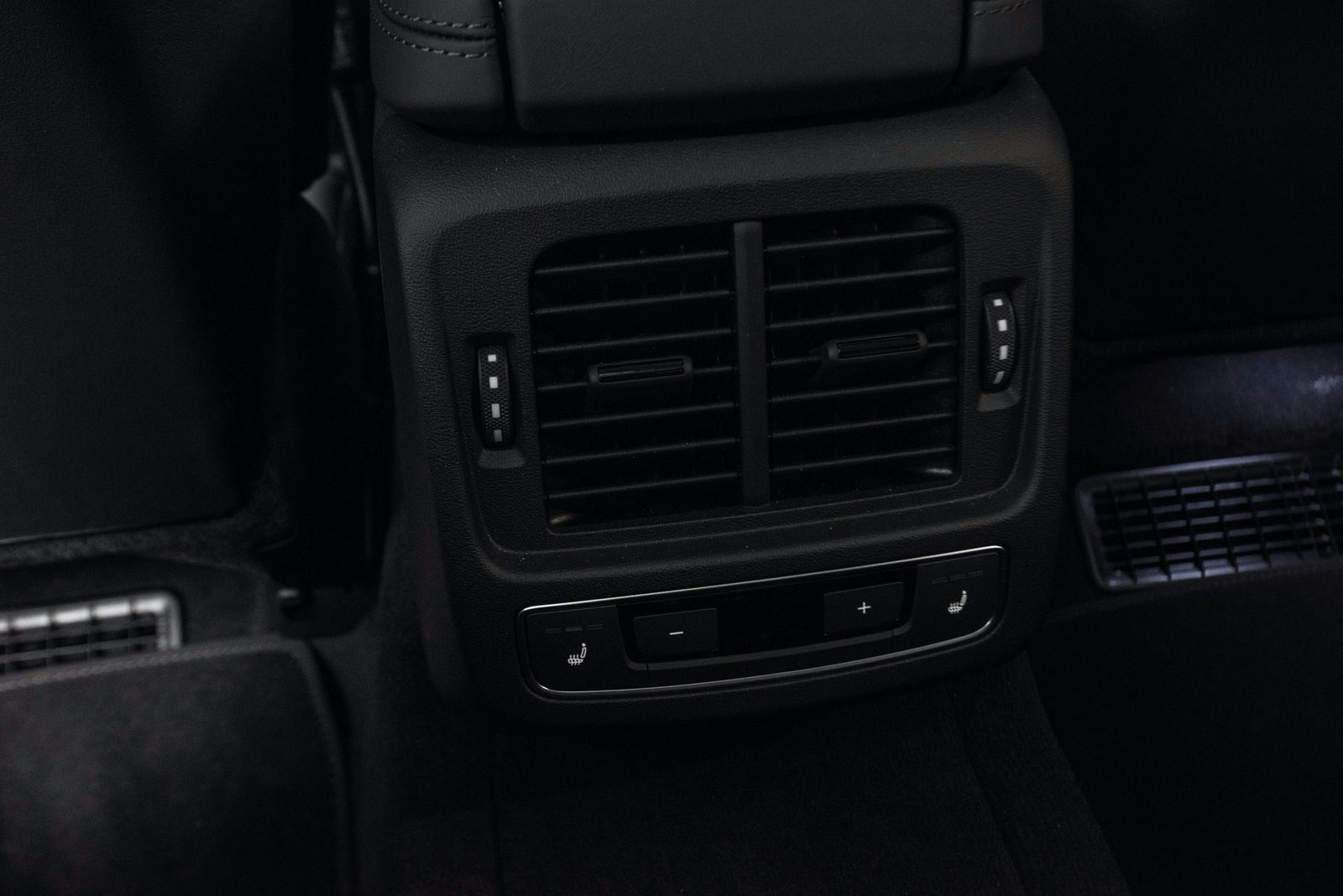 Audi e-tron GT PRO MASSAGE LASER B&O PANO 4 ROUES DIRECTIONS SPORTSOUND